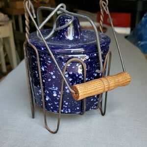 Speckled Blue Enamel Look Crock with Metal Stand